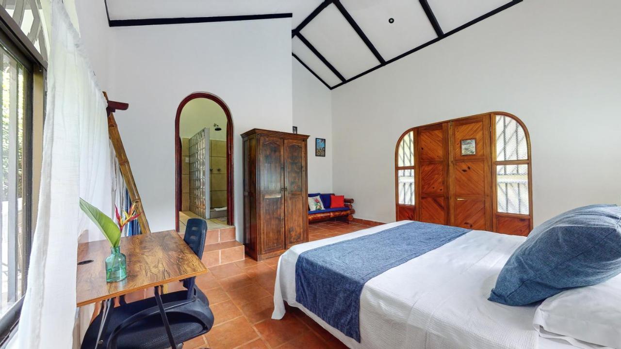 The Scarlet Villas Ojochal Exterior photo