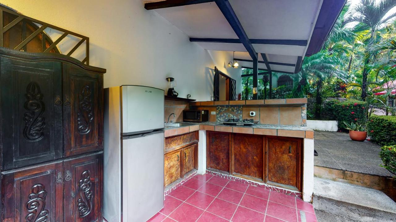 The Scarlet Villas Ojochal Exterior photo