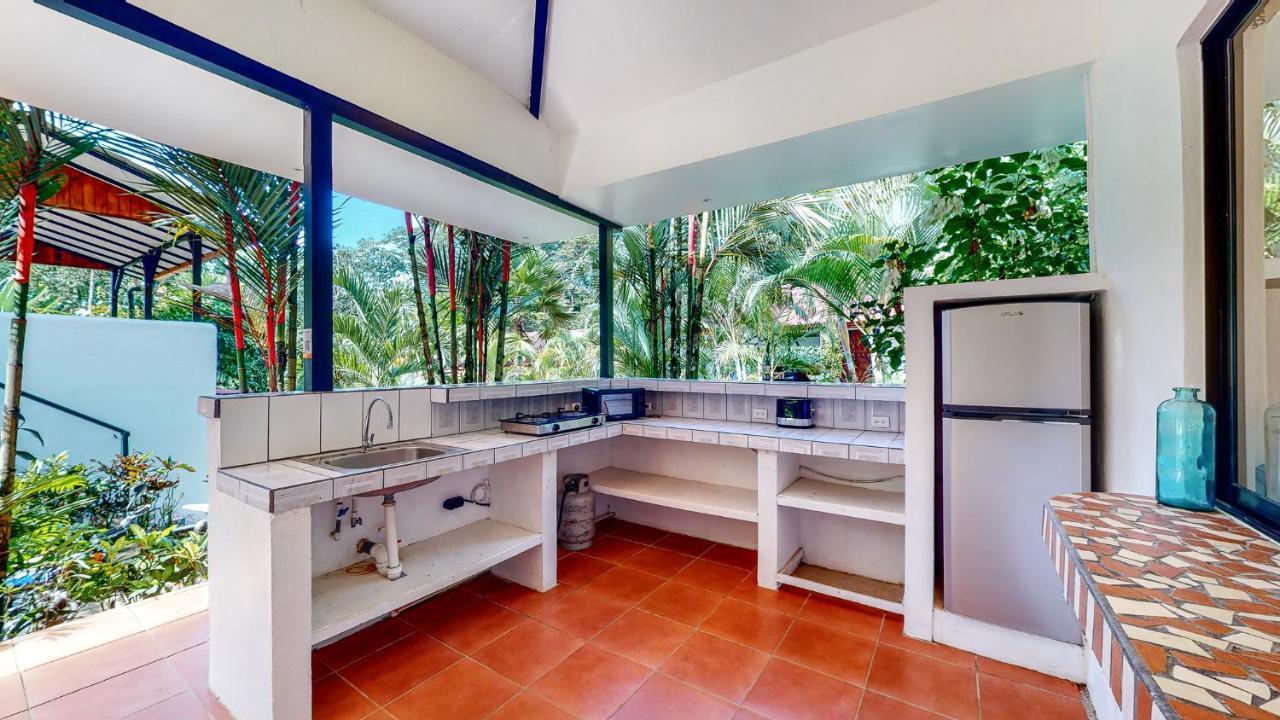 The Scarlet Villas Ojochal Exterior photo