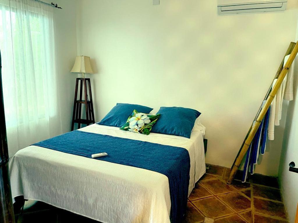 The Scarlet Villas Ojochal Exterior photo